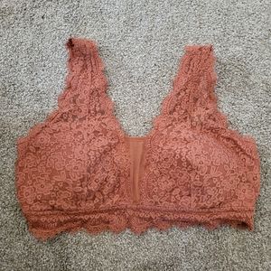Aerie Eyelash Lace Padded Plunge Bralette gently used size XL